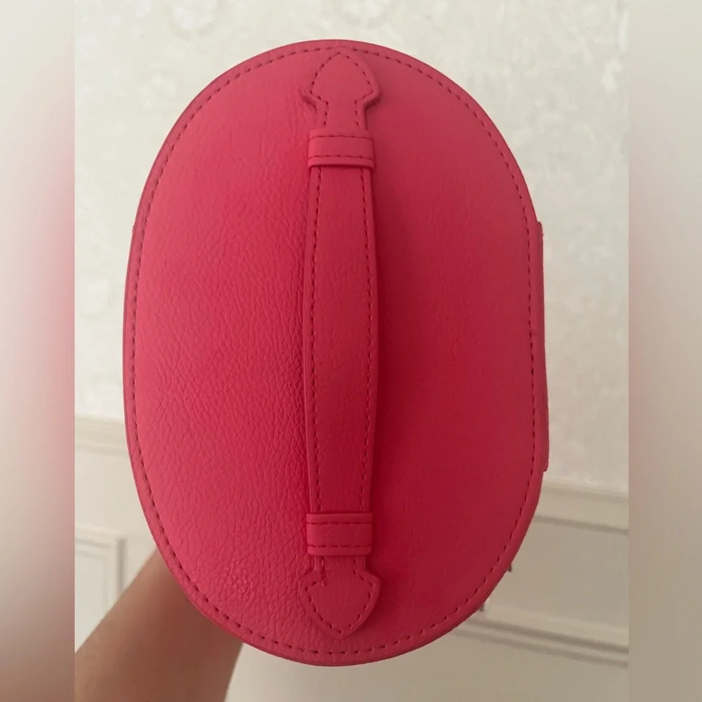 Saie Pink Makeup Travel Case - Picture 3 of 6